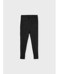 Bernumode | Mayoral: Adīti legingi meitenei 18,10 € Meiteņu legingi ar elastīgu jostu, izgatavoti no mīksta trikotāžas auduma ērtībai. Rotāti ar dekoratīvu loku, piemēroti ikdienai un stilīgam izskatam. Bernumode | Mayoral: Adīti legingi meitenei 18,10 € Meiteņu legingi ar elastīgu jostu, izgatavoti no mīksta trikotāžas auduma ērtībai. Rotāti ar dekoratīvu loku, piemēroti ikdienai un stilīgam izskatam.