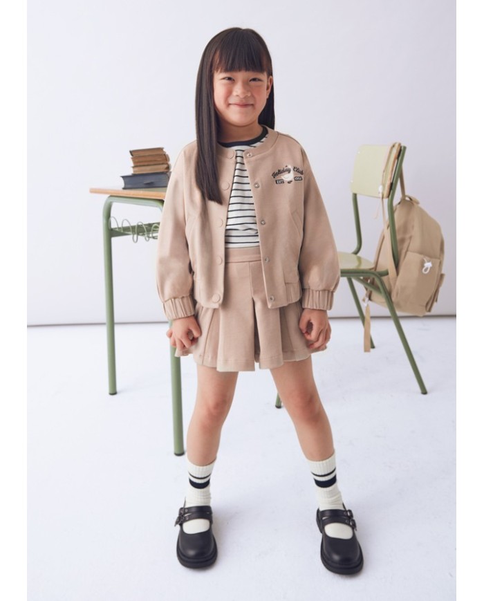 Bernumode | Mayoral: Стильный трикотажный бомбер на девочку 30,17 € 
 Bernumode | Mayoral: Стильный трикотажный бомбер на девочку 30,17 €