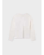 Bernumode | Mayoral: Meiteņu T-krekls ar garām piedurknēm 16,45 € Garām piedurknēm T-krekls meitenēm ar apaļu kakla izgriezumu. Izgatavots no mīksta un elastīga kokvilnas auduma maksimālam komfortam ikdienas valkāšanā. Dekoratīvi elementi: spīguļi. Izvēloties mūsu kokvilnas produktus, jūs atbalstāt mūsu ieguldījumu Better Cotton iniciatīvā. Better Cotton kokvilna tiek iegūta, izmantojot masas līdzsvara sistēmu, un to nevar fiziski izsekot līdz galaproduktiem, taču kokvilnas ražotāji gūst labumu no Better Cotton pieprasījuma ekvivalentā apjomā.