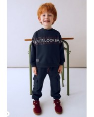 Bernumode | Mayoral: Two-piece tracksuit for boys with sweatshirt and long pants €27.19 Two-piece tracksuit for boys with sweatshirt and long pants.Long-sleeved sweatshirt for boys. Round neckline. Decorative elements: screen print (print).Pants for boys. Elastic waistband with drawstring. Side pockets.