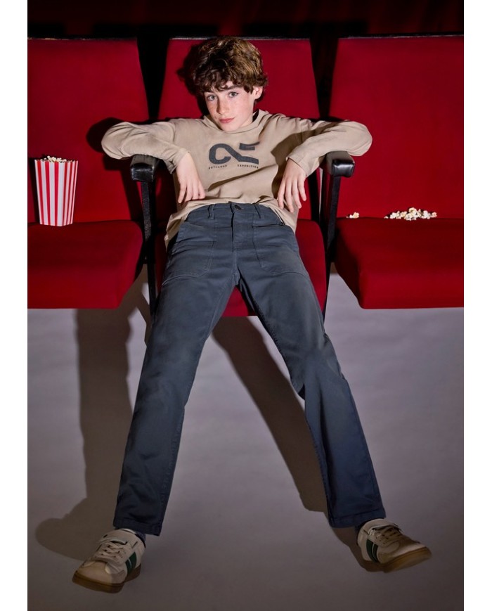 Bernumode | Mayoral: Trousers for boys €27.19 Boy’s trousers. Zip and button fastening. Adjustable inner elastic waistband with buttons for a better fit. Comfortable and versatile denim fabric for everyday looks. For safety reasons, small sizes (2–5 years) will not have a real fly zipper; it will be simulated.