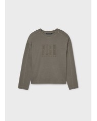 Bernumode | Mayoral: Zēnu T-krekls ar garām piedurknēm 16,45 € Zēnu garo piedurkņu T-krekls ar apaļu kakla izgriezumu. Dekoratīvie elementi: reljefa (high density print) un serigrāfijas uzdruka, radot stilīgu un modernu dizainu. Izgatavots no 100% Better Cotton, atbalstot ilgtspējīgu kokvilnas ražošanu.