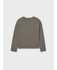 Bernumode | Mayoral: Zēnu T-krekls ar garām piedurknēm 16,45 € Zēnu garo piedurkņu T-krekls ar apaļu kakla izgriezumu. Dekoratīvie elementi: reljefa (high density print) un serigrāfijas uzdruka, radot stilīgu un modernu dizainu. Izgatavots no 100% Better Cotton, atbalstot ilgtspējīgu kokvilnas ražošanu.