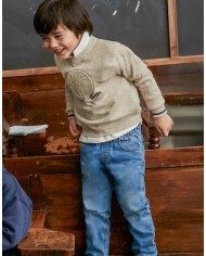 Bernumode | Mayoral: Soft denim jogger pants for boy €23.55 Boys’ long jogger pants, loose at the top and tapered towards the ankle. Perfect for sporty streetwear looks. Elastic waistband with drawstring for a comfortable fit. Made from comfortable cotton denim, easy to mix and match for daily outfits. Choosing Better Cotton supports sustainable production.