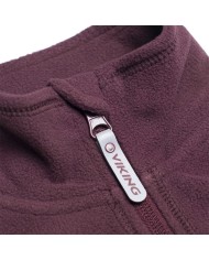 Bernumode | Viking: Play Recycled Fleece Jacket-Recycled fleece midlayer jacket for kids €20.58 Keep your child warm from top to bottom this season with the perfect, 100% recycled polyester fleece jacket. The jacket may be worn on its own, or in colder weather it is ideally used as a mid layer together with a wool base layer such as Play Baselayer Merino Top and a snowsuit outer layer like the Play Winter Suit. When properly combined in such a layering system, the Play Recycled Fleece Jacket can contribute to the ultimate protection from the cold.
