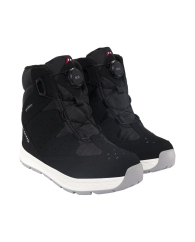 Bernumode | Viking: Squad Warm WP 1V - Sneaker inspired, durable kids winter boot €54.13 Keep your kid's feet warm, dry and looking good at the schoolyard with this durable urban junior winter boot. A waterproof membrane helps feet stay dry throughout the day, while a warm lining keeps them warm. Comfort aside, a cool, urban impression disguises the fact that this boot is built tough: A fully synthetic upper, for example, is further equipped with abrasion-resistant reinforcements. Machine washable at 30 degrees will keep feet looking and feeling fresh, and the thick rubber outsole does more than just provide a contemporary look - it also provides excellent grip that is also made to last.
 Bernumode | Viking: Squad Warm WP 1V - Sneaker inspired, durable kids winter boot €54.13 Keep your kid's feet warm, dry and looking good at the schoolyard with this durable urban junior winter boot. A waterproof membrane helps feet stay dry throughout the day, while a warm lining keeps them warm. Comfort aside, a cool, urban impression disguises the fact that this boot is built tough: A fully synthetic upper, for example, is further equipped with abrasion-resistant reinforcements. Machine washable at 30 degrees will keep feet looking and feeling fresh, and the thick rubber outsole does more than just provide a contemporary look - it also provides excellent grip that is also made to last.