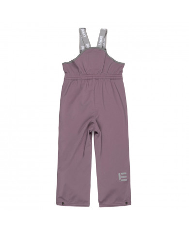 Bernumode | Lenne: Starpsezonas komplekts ROZA 80 g +  45 g 79,27 € Šis komplekts, kas izgatavots no laikapstākļiem izturīga Active auduma, ir piemērots mazākām meitenēm, kurām patīk būt aktīvām ārā un kuras nebaidās samirkt. Auduma ūdensizturīgā virsma ir izturīga un ērta, jo pasargā no vēja un lietus, nedeformējas un izturas ar regulāru mazgāšanu, saglabājot savas sākotnējās īpašības. Zem jakas valkājot vēja un lietus necaurlaidīgas bikses, tā ir ideāla izvēle ikdienas spēlēm brīvā dabā. Produkta dizainā ir atstarojošas detaļas, kas padara jūsu bērnu redzamu pat tad, ja ārā ir tumšs. Droša spiedpogas pārsegs atdalās no izstrādājuma, ja tas iestrēgst.
Ūdensizturība: 5 000/10 000 mm 
Elpošanas spēja: 5 000/10 000 g/m2/24h 
Laikapstākļiem izturīgs komplekts ar burvīgu apdruku augšējo daļu ir piemērots valkāšanai pavasara-rudens periodā.
Augšējā daļa Active un apakšējā daļa Active+. Mūsu augsto tehnoloģiju audumiem ir ūdensnecaurlaidīga membrāna, kas neļauj ūdenim iekļūt izstrādājumā. Tajā pašā laikā tai ir spēja iztvaikot sviedrus. ◆Ūdensizturība: ūdens stabs 5000/10 000 mm ◆Elpošanas spēja: ūdens tvaiku caurlaidība 5000/10 000 g/m²/24h ◆Vēja pretestība: gaisa caurlaidība 0 l/m²s ◆Ūdens un augsnes atgrūšanas spēja: DWR izturīgs
VIEGLI SILTA**: izolācija ir labākā izvēle vēsiem laikapstākļiem. Lieliski piemērota temperatūrai ...0 °C. Šī vate ir izgatavota no otrreizēji pārstrādātiem materiāliem, samazinot vajadzību pārmērīgi patērēt dabas resursus. Padoms: pārbaudiet temperatūru "jūtas kā". Tādiem faktoriem kā vējš un mitrums lielā mērā ietekmē to, cik auksts jūtaties, un jums var būt nepieciešams izmantot papildu slāni.
Cilpa atstarotāja piestiprināšanai.
 Bernumode | Lenne: Starpsezonas komplekts ROZA 80 g +  45 g 79,27 € Šis komplekts, kas izgatavots no laikapstākļiem izturīga Active auduma, ir piemērots mazākām meitenēm, kurām patīk būt aktīvām ārā un kuras nebaidās samirkt. Auduma ūdensizturīgā virsma ir izturīga un ērta, jo pasargā no vēja un lietus, nedeformējas un izturas ar regulāru mazgāšanu, saglabājot savas sākotnējās īpašības. Zem jakas valkājot vēja un lietus necaurlaidīgas bikses, tā ir ideāla izvēle ikdienas spēlēm brīvā dabā. Produkta dizainā ir atstarojošas detaļas, kas padara jūsu bērnu redzamu pat tad, ja ārā ir tumšs. Droša spiedpogas pārsegs atdalās no izstrādājuma, ja tas iestrēgst.
Ūdensizturība: 5 000/10 000 mm 
Elpošanas spēja: 5 000/10 000 g/m2/24h 
Laikapstākļiem izturīgs komplekts ar burvīgu apdruku augšējo daļu ir piemērots valkāšanai pavasara-rudens periodā.
Augšējā daļa Active un apakšējā daļa Active+. Mūsu augsto tehnoloģiju audumiem ir ūdensnecaurlaidīga membrāna, kas neļauj ūdenim iekļūt izstrādājumā. Tajā pašā laikā tai ir spēja iztvaikot sviedrus. ◆Ūdensizturība: ūdens stabs 5000/10 000 mm ◆Elpošanas spēja: ūdens tvaiku caurlaidība 5000/10 000 g/m²/24h ◆Vēja pretestība: gaisa caurlaidība 0 l/m²s ◆Ūdens un augsnes atgrūšanas spēja: DWR izturīgs
VIEGLI SILTA**: izolācija ir labākā izvēle vēsiem laikapstākļiem. Lieliski piemērota temperatūrai ...0 °C. Šī vate ir izgatavota no otrreizēji pārstrādātiem materiāliem, samazinot vajadzību pārmērīgi patērēt dabas resursus. Padoms: pārbaudiet temperatūru "jūtas kā". Tādiem faktoriem kā vējš un mitrums lielā mērā ietekmē to, cik auksts jūtaties, un jums var būt nepieciešams izmantot papildu slāni.
Cilpa atstarotāja piestiprināšanai.