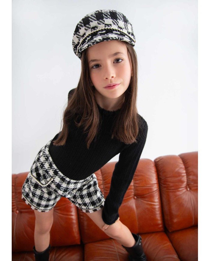 Bernumode | Abel&Lula: Girls' gingham sequin Bermuda shorts €40.08  Bernumode | Abel&Lula: Girls' gingham sequin Bermuda shorts €40.08