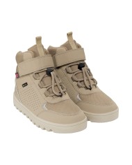 Bernumode | Viking: Fleek Warm GTX 1V SL - waterproof kids extra warm winter boot (with Primaloft) €75.95 Waterproof, insulated junior winter boot The perfect urban junior winter boot for the next generation, Fleek Warm GTX 1V matches premium foot comfort and protection with sustainability innovation. A higher cut upper featuring abundant reflective details for better visibility combines with a warm fleece lining and market-leading features like Primaloft insulation and a waterproof GORE-TEX membrane to ensure feet stay warm and dry throughout the season. Meanwhile, a rubber outsole sporting Viking's best urban grip will keep feet firm in any weather. Finally, a high percentage of recycled content reduces the need for virgin materials, earning Fleek Warm GTX a place with Viking's Less Impact Products.