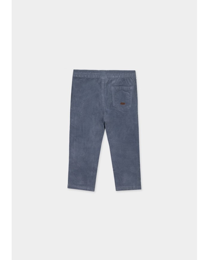 Bernumode | Mayoral: Брюки на подкладке для мальчика  из микро-вельвета 23,55 € 
Брюки с подкладкой из микрокорда. Длинные джоггеры для малыша, свободные в верхней части и сужающиеся к щиколотке. Отличный выбор для спортивных образов, отражающих влияние спортивной моды на уличную одежду. Эластичный пояс с шнурком. Мягкая ткань из микрокорда с отличной теплотой. Передние карманы.
Выбирая наши изделия из хлопка, вы поддерживаете нашу инвестицию в инициативу Better Cotton. Хлопок Better Cotton получают через систему массового баланса, и его нельзя физически проследить до конечных продуктов. Однако производители хлопка получают выгоду от спроса на Better Cotton в эквивалентных объёмах.
 Bernumode | Mayoral: Брюки на подкладке для мальчика  из микро-вельвета 23,55 € 
Брюки с подкладкой из микрокорда. Длинные джоггеры для малыша, свободные в верхней части и сужающиеся к щиколотке. Отличный выбор для спортивных образов, отражающих влияние спортивной моды на уличную одежду. Эластичный пояс с шнурком. Мягкая ткань из микрокорда с отличной теплотой. Передние карманы.
Выбирая наши изделия из хлопка, вы поддерживаете нашу инвестицию в инициативу Better Cotton. Хлопок Better Cotton получают через систему массового баланса, и его нельзя физически проследить до конечных продуктов. Однако производители хлопка получают выгоду от спроса на Better Cotton в эквивалентных объёмах.