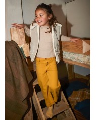 Bernumode | Mayoral: Twill marine pants for girl €23.55 Girls' trousers.Zip and button fastening.Adjustable elastic waistband for a better fit.Comfortable and durable twill fabric.Functional front and back pockets.Decorative details: decorative buttons.Sage green color.Complete your look with matching items shown at the bottom of the page. Bernumode | Mayoral: Twill marine pants for girl €23.55 Girls' trousers.Zip and button fastening.Adjustable elastic waistband for a better fit.Comfortable and durable twill fabric.Functional front and back pockets.Decorative details: decorative buttons.Sage green color.Complete your look with matching items shown at the bottom of the page.