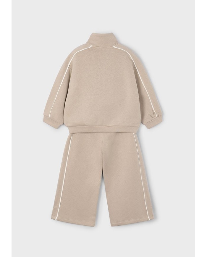 Bernumode | Mayoral: Tracksuit for girl €41.74 Girls’ set: long-sleeve sweatshirt with front zipper closure, functional front pockets, and embroidered details, paired with elastic-waist pants for a comfortable fit. Perfect set for active play and everyday wear.
 Bernumode | Mayoral: Tracksuit for girl €41.74 Girls’ set: long-sleeve sweatshirt with front zipper closure, functional front pockets, and embroidered details, paired with elastic-waist pants for a comfortable fit. Perfect set for active play and everyday wear.