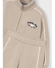 Bernumode | Mayoral: Спортивный костюм на девочку (кофта на молнии и брюки) 41,74 € Комплект для девочки: свитшот с длинными рукавами и центральной застёжкой-молнией спереди, функциональными карманами и декоративной вышивкой, а также спортивные брюки с эластичной талией для комфортной посадки. Идеальный комплект для активного отдыха и повседневной носки.
 Bernumode | Mayoral: Спортивный костюм на девочку (кофта на молнии и брюки) 41,74 € Комплект для девочки: свитшот с длинными рукавами и центральной застёжкой-молнией спереди, функциональными карманами и декоративной вышивкой, а также спортивные брюки с эластичной талией для комфортной посадки. Идеальный комплект для активного отдыха и повседневной носки.