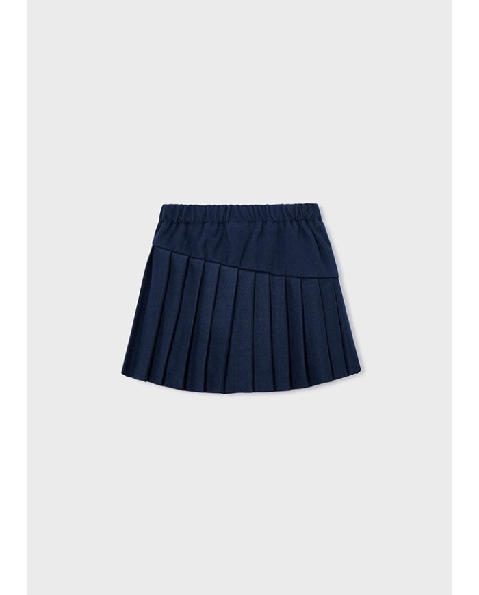 Bernumode | Mayoral: Юбка на девочку 23,55 € Удобная юбка-брюки для девочки с регулируемой внутренней резинкой и пуговицами для идеальной посадки. Выполнена из сочетания разных тканей для уникального дизайна. Внутренний мягкий подклад из полиэстера обеспечивает комфорт. Модель с защипами и декоративными элементами — бахромой. Отличный выбор для стильного и комфортного образа.
 Bernumode | Mayoral: Юбка на девочку 23,55 € Удобная юбка-брюки для девочки с регулируемой внутренней резинкой и пуговицами для идеальной посадки. Выполнена из сочетания разных тканей для уникального дизайна. Внутренний мягкий подклад из полиэстера обеспечивает комфорт. Модель с защипами и декоративными элементами — бахромой. Отличный выбор для стильного и комфортного образа.