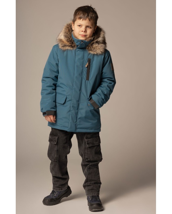 Bernumode | Lenne: Jacket/Parka HANNO 250 g €105.06 Water column: 10 000 mm
Breathable: 10 000 g/m²/24h
Water and soil reprellency: DWR coating (Durable Water Repellent)
BEST SELLER! Boys’ winter parka with luxurious fur
Boys’ parka with a zippered furry hood
This solid-colour Le-Company winter parka is a definite favourite among schoolboys. The fluffy parka features a cool zippered hood, which can be opened to reveal even more fur that covers shoulders. The parka is longer in the back and made of highly waterproof and breathable ActivePlus fabric, which ensures maximum comfort at all times. The waterproof surface of the fabric protects from wind, rain and snow, does not become deformed and handles regular washing, maintaining its initial qualities. Adjustable sleeves. The front of the parka features two zippered sidepockets and a zippered chest pocket. The hood is fully detachable with snap fasteners.
Our high-tech Active+ fabric has a waterproof membrane which prevents water from coming through the product. At the same time it has the ability to evaporate sweat. ◆Water resistance: water column 10 000 mm ◆Breathability: water vapour transmission rate 10 000 g/m²/24h ◆Wind resistance: air permeability 0 l/m²s ◆Water and soil reprellency: DWR coating (Durable Water Repellent)
EXTRA WARM ⁑⁑ insulation is the best choice for frosty weather. Breathable fabric keeps your child from sweating. Heat retaining capacity is much higher than in usual wadding. Offers wearers comfort and freedom of movement in -1..-30°C.
Loop for attaching the reflector.
 Bernumode | Lenne: Jacket/Parka HANNO 250 g €105.06 Water column: 10 000 mm
Breathable: 10 000 g/m²/24h
Water and soil reprellency: DWR coating (Durable Water Repellent)
BEST SELLER! Boys’ winter parka with luxurious fur
Boys’ parka with a zippered furry hood
This solid-colour Le-Company winter parka is a definite favourite among schoolboys. The fluffy parka features a cool zippered hood, which can be opened to reveal even more fur that covers shoulders. The parka is longer in the back and made of highly waterproof and breathable ActivePlus fabric, which ensures maximum comfort at all times. The waterproof surface of the fabric protects from wind, rain and snow, does not become deformed and handles regular washing, maintaining its initial qualities. Adjustable sleeves. The front of the parka features two zippered sidepockets and a zippered chest pocket. The hood is fully detachable with snap fasteners.
Our high-tech Active+ fabric has a waterproof membrane which prevents water from coming through the product. At the same time it has the ability to evaporate sweat. ◆Water resistance: water column 10 000 mm ◆Breathability: water vapour transmission rate 10 000 g/m²/24h ◆Wind resistance: air permeability 0 l/m²s ◆Water and soil reprellency: DWR coating (Durable Water Repellent)
EXTRA WARM ⁑⁑ insulation is the best choice for frosty weather. Breathable fabric keeps your child from sweating. Heat retaining capacity is much higher than in usual wadding. Offers wearers comfort and freedom of movement in -1..-30°C.
Loop for attaching the reflector.