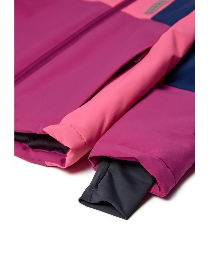 Bernumode | LEGO: Зимняя куртка на девочку  LWJAZ 801 (140 г) 74,34 € Функциональная детская лыжная куртка LEGO®
Представляем высокофункциональную лыжную куртку LEGO®, созданную для того, чтобы ваш ребёнок чувствовал себя тепло и комфортно во время зимних приключений. Эта стильная куртка сочетает в себе продуманные лыжные функции и современный дизайн, что делает её идеальной как для повседневной носки, так и для катания на склонах.
Зимняя куртка для мальчиков и девочек водо- и ветронепроницаема, оснащена съёмным капюшоном на уникальной кнопочной ленте для безопасности. При натяжении капюшон легко отстёгивается, снижая риск несчастных случаев. Также предусмотрена безопасная отстёгивающаяся пряжка (в размерах 98–140) для крепления перчаток LEGO к рукавам — при сильном рывке она отстёгивается, что также снижает риск травм.
Особенности:
Водный столб 10 000 мм для надёжной защиты от дождя
Ветрозащитная планка под основной молнией
Проклеенные швы для дополнительной защиты от влаги и ветра
Светоотражающие элементы 3M™ Scotchlite в форме кирпичиков LEGO спереди и сзади для лучшей видимости в темноте
Скрытый карман для ски-пасса на молнии в рукаве
Снежная юбка с фиксирующей резинкой внутри куртки
Эластичные внутренние манжеты с отверстием для пальца для большего комфорта
Защита подбородка сверху молнии YKK для нежной кожи
Светоотражающая нить в пуллере молний на передних карманах
Куртка LEGO® сочетает функциональность и игривый стиль, чтобы ваш ребёнок был готов к любым зимним приключениям.
Характеристики:
До -15 °C / 5 °F
Светоотражающий значок 3M
Водоотталкивающее покрытие BIONIC-FINISH ECO®
Паропроницаемость: 4 000 г/м²/24 ч
Съёмный капюшон
Износостойкость: 60 000 циклов
Эластичный край капюшона
Светоотражающая нить в пуллере молнии
Безопасная пряжка для перчаток (только размеры 98–140)
Карман для ски-пасса на молнии
Снежная юбка с фиксирующей резинкой
Эластичные манжеты с отверстием для пальца
Проклеенные швы
Водный столб: 10 000 мм
Ветрозащитная планка под молнией
Ветрозащитная конструкция
Основная молния YKK
Передние карманы на молнии
 Bernumode | LEGO: Зимняя куртка на девочку  LWJAZ 801 (140 г) 74,34 € Функциональная детская лыжная куртка LEGO®
Представляем высокофункциональную лыжную куртку LEGO®, созданную для того, чтобы ваш ребёнок чувствовал себя тепло и комфортно во время зимних приключений. Эта стильная куртка сочетает в себе продуманные лыжные функции и современный дизайн, что делает её идеальной как для повседневной носки, так и для катания на склонах.
Зимняя куртка для мальчиков и девочек водо- и ветронепроницаема, оснащена съёмным капюшоном на уникальной кнопочной ленте для безопасности. При натяжении капюшон легко отстёгивается, снижая риск несчастных случаев. Также предусмотрена безопасная отстёгивающаяся пряжка (в размерах 98–140) для крепления перчаток LEGO к рукавам — при сильном рывке она отстёгивается, что также снижает риск травм.
Особенности:
Водный столб 10 000 мм для надёжной защиты от дождя
Ветрозащитная планка под основной молнией
Проклеенные швы для дополнительной защиты от влаги и ветра
Светоотражающие элементы 3M™ Scotchlite в форме кирпичиков LEGO спереди и сзади для лучшей видимости в темноте
Скрытый карман для ски-пасса на молнии в рукаве
Снежная юбка с фиксирующей резинкой внутри куртки
Эластичные внутренние манжеты с отверстием для пальца для большего комфорта
Защита подбородка сверху молнии YKK для нежной кожи
Светоотражающая нить в пуллере молний на передних карманах
Куртка LEGO® сочетает функциональность и игривый стиль, чтобы ваш ребёнок был готов к любым зимним приключениям.
Характеристики:
До -15 °C / 5 °F
Светоотражающий значок 3M
Водоотталкивающее покрытие BIONIC-FINISH ECO®
Паропроницаемость: 4 000 г/м²/24 ч
Съёмный капюшон
Износостойкость: 60 000 циклов
Эластичный край капюшона
Светоотражающая нить в пуллере молнии
Безопасная пряжка для перчаток (только размеры 98–140)
Карман для ски-пасса на молнии
Снежная юбка с фиксирующей резинкой
Эластичные манжеты с отверстием для пальца
Проклеенные швы
Водный столб: 10 000 мм
Ветрозащитная планка под молнией
Ветрозащитная конструкция
Основная молния YKK
Передние карманы на молнии