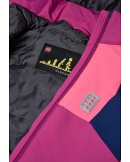 Bernumode | Lego: Winter jacket  for girl  LWJAZ 801 (140 g) €74.34 Functional LEGO® ski jacket for kids
Introducing a highly functional LEGO® ski jacket, designed to keep your child warm and comfortable during winter adventures. The cool jacket combines awesome ski features with a trendy design, makint it ideal for everyday use as well as for racing down the slopes.
The water- and windproof winter jacket for boys and girls features a detachable hood mounted on a unique snap button band for safety. When pulled at, the hood releases from the outerwear to reduce the risk of accidents where the kids are stuck on something with the hood. The jacket also includes a safety breakaway buckle in size 98-140 for attaching LEGO gloves to the sleeves. The buckle releases when the glove is pulled, reducing the risk of accidents.
Water column: 10,000 mm for excellent rain protection
Windproof design with a wind placket under the main zipper
The taped seams provide additional protection against the elements
3M™ Scotchlite reflector badges on front and back shaped as LEGO bricks, enhancing visibility in the dark
Hidden ski pass pocket with zipper closure in the sleeve - a must when skiing
Snow skirt with gripper elastic inside the jacket
Stretchy inner cuff with thumbhole for added comfort
Chin guard at the top of the YKK main zipper to protect the delicate skin under the chin
Reflective thread in zipper puller at front pockets
Designed for boys and girls, this LEGO jacket combines functionality with playful style, ensuring your child is ready for any winter adventure.
Specifications• -15 degrees Celsius / 5 Fahrenheit.• 3M reflective badge.• BIONIC-FINISH ECO® water-repellent finish on the surface.• Breathability: 4.000 g/m2/24hours.• Detachable hood.• Durability: 60.000 rubs.• Elastic at hood opening.• Reflective thread in zipper puller at front pockets.• Safety breakaway buckle for attaching the gloves to sleeves. The buckle releases when pulling the gloves.• Safety breakaway buckle only in size 98-140.• Ski pass pocket with zipper closure.• Snow skirt with gripper elastic inside jacket.• Stretchy inner cuff with thumbhole.• Taped seams.• Water column: 10.000 mm.• Wind placket under main zipper.• Windproof.• YKK main zipper.• Zipper pocket(s) on front.
 Bernumode | Lego: Winter jacket  for girl  LWJAZ 801 (140 g) €74.34 Functional LEGO® ski jacket for kids
Introducing a highly functional LEGO® ski jacket, designed to keep your child warm and comfortable during winter adventures. The cool jacket combines awesome ski features with a trendy design, makint it ideal for everyday use as well as for racing down the slopes.
The water- and windproof winter jacket for boys and girls features a detachable hood mounted on a unique snap button band for safety. When pulled at, the hood releases from the outerwear to reduce the risk of accidents where the kids are stuck on something with the hood. The jacket also includes a safety breakaway buckle in size 98-140 for attaching LEGO gloves to the sleeves. The buckle releases when the glove is pulled, reducing the risk of accidents.
Water column: 10,000 mm for excellent rain protection
Windproof design with a wind placket under the main zipper
The taped seams provide additional protection against the elements
3M™ Scotchlite reflector badges on front and back shaped as LEGO bricks, enhancing visibility in the dark
Hidden ski pass pocket with zipper closure in the sleeve - a must when skiing
Snow skirt with gripper elastic inside the jacket
Stretchy inner cuff with thumbhole for added comfort
Chin guard at the top of the YKK main zipper to protect the delicate skin under the chin
Reflective thread in zipper puller at front pockets
Designed for boys and girls, this LEGO jacket combines functionality with playful style, ensuring your child is ready for any winter adventure.
Specifications• -15 degrees Celsius / 5 Fahrenheit.• 3M reflective badge.• BIONIC-FINISH ECO® water-repellent finish on the surface.• Breathability: 4.000 g/m2/24hours.• Detachable hood.• Durability: 60.000 rubs.• Elastic at hood opening.• Reflective thread in zipper puller at front pockets.• Safety breakaway buckle for attaching the gloves to sleeves. The buckle releases when pulling the gloves.• Safety breakaway buckle only in size 98-140.• Ski pass pocket with zipper closure.• Snow skirt with gripper elastic inside jacket.• Stretchy inner cuff with thumbhole.• Taped seams.• Water column: 10.000 mm.• Wind placket under main zipper.• Windproof.• YKK main zipper.• Zipper pocket(s) on front.