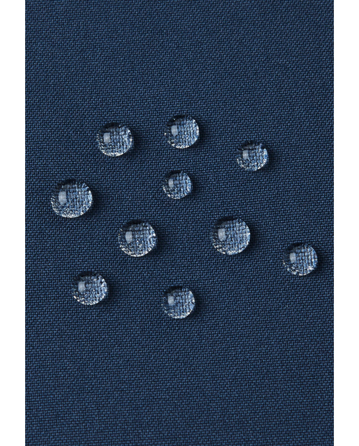 Bernumode | Reima: Zēnu ziemas jaka/parka Reimatec, Ajaton (160 g) 118,17 € 
         Visas šuves hermētiski izolētas
         Gluda poliestera odere
         Fellex® izolācija
         Droša, atvienojama un regulējama kapuce ar noņemamu mākslīgās kažokādas apmali
         Regulējamas manšetes
         Divas kabatas ar pārlokiem
         Krūšu kabata ar rāvējslēdzēju
         Regulējams viduklis

