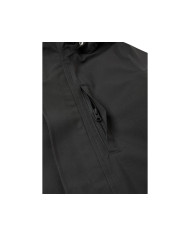 Bernumode | Reima: Zēnu ziemas jaka/parka Reimatec, Ajaton (160 g) 118,17 € Klasisks, ilgmūžīgs ūdensizturīgs ziemas mētelis bērniem. Šī izolētā jaka ir aprīkota ar parocīgām detaļām un daudzām pārstrādātām šķiedrām. Nosaukums Ajaton somu valodā nozīmē "mūžīgs". Vecie Naapuri atjaunoti.Iepazīstieties ar Ajaton bērnu ūdensizturīgo ziemas jaku, kas ir prasmīgi izstrādāta jūsu mazajam piedzīvojumu meklētājam. Šī jaka, kas lepojas ar pilnīgu hidroizolāciju un visām šuvēm, saglabā vēsumu, vienlaikus nodrošinot, ka jūsu bērns paliek sauss un ērts. Izturīgais materiāls labi elpo un ir izturīgs pret ūdeni un netīrumiem, padarot tīrīšanu vieglu. 100% pārstrādāta izolācija nodrošina ērtu siltumu. Papildu komfortam jakai ir regulējams viduklis, aproces un droša, noņemama kapuce ar mākslīgās kažokādas apdari. Turklāt tam ir divas ērtas kabatas ar atlokiem un krūšu kabata ar rāvējslēdzēju, lai glabātu viņu mazos dārgumus. Lai gan atstarojošās detaļas var palīdzēt padarīt bērnus redzamākus tumsā, ir laba ideja iekārt atstarotāju cilpā, kas ir paslēpta zem labās puses priekšējās kabatas pārloka!
• Visas šuves ir ūdensnecaurlaidīgas• Gluda poliestera odere• Fellex® izolācija• Droša, noņemama un regulējama kapuce ar noņemamu mākslīgās kažokādas apdari• Regulējamas aproces• Divas atloku kabatas• Krūšu kabata ar rāvējslēdzēju• Regulējams viduklis