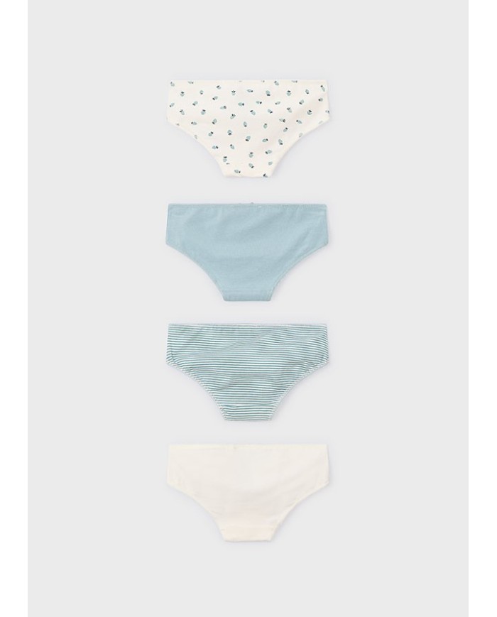 Bernumode | Mayoral: Трусы (4 шт.) на девочку 15,62 € Набор из четырёх трусиков для девочки. Удобные, мягкие и практичные, идеально подходят для повседневной носки.
