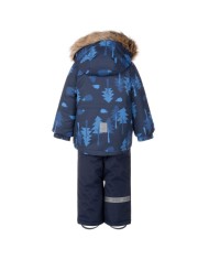 Bernumode | Lenne: Set FOREST  330 g +  150 g €78.66 Weatherproof and warm winter set,with reflective fabric upper part 
Warm winter jacket in unique print combined with padded classical winter pants with suspenders is a great looking and practical outfit for wintertime outdoor activities. The hooded jacket has two side pockets  that fit a pack of handkerchiefs and all the special stones that the little one happened to discover. Adjustable suspenders guarantee the best fit to a growing child. High waisted pants keep the child warm even during the most active play. Pants with elastic cuffs and detachable ankle loops stay securely on the boots. The design features reflective details that make child visible in the dark. The snap-fastened hood is safe as it easily detaches from the product in case it gets stuck.
Water column: 10 000/10 000 mm
Breathable: 10 000/10 000 g/m2/24h
The high-tech Active+ fabric has a waterproof membrane that keeps water out while allowing moisture to evaporate. Waterproof 10,000 mm, breathability 10,000 g/m²/24h, windproof and DWR water-repellent.
EXTRA WARM – suitable for temperatures down to –30 °C. Keeps the child warm while breathable materials prevent overheating. Made from recycled materials.
 Bernumode | Lenne: Set FOREST  330 g +  150 g €78.66 Weatherproof and warm winter set,with reflective fabric upper part 
Warm winter jacket in unique print combined with padded classical winter pants with suspenders is a great looking and practical outfit for wintertime outdoor activities. The hooded jacket has two side pockets  that fit a pack of handkerchiefs and all the special stones that the little one happened to discover. Adjustable suspenders guarantee the best fit to a growing child. High waisted pants keep the child warm even during the most active play. Pants with elastic cuffs and detachable ankle loops stay securely on the boots. The design features reflective details that make child visible in the dark. The snap-fastened hood is safe as it easily detaches from the product in case it gets stuck.
Water column: 10 000/10 000 mm
Breathable: 10 000/10 000 g/m2/24h
The high-tech Active+ fabric has a waterproof membrane that keeps water out while allowing moisture to evaporate. Waterproof 10,000 mm, breathability 10,000 g/m²/24h, windproof and DWR water-repellent.
EXTRA WARM – suitable for temperatures down to –30 °C. Keeps the child warm while breathable materials prevent overheating. Made from recycled materials.