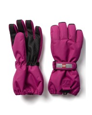 Bernumode | LEGO® Wear: Waterprooof gloves with membrane LWATLIN 700 €26.00 LEGO® Wear PLAY gloves for children
A pair of smart and functional ski gloves makes playing outside a lot more fun on cold and wet days. The many functional features make sure that your child’s fingers are kept dry and warm regardless of the weather.
The LEGO® Wear PLAY glove has an ergonomic fit and an elasticated wrist with a reflector and Velcro closure for an optimum fit. The glove entry is also elasticated to keep snow out. With a PU anti-slip material on the palms and fingertips for a better grip.
THIS IS WHY YOU WILL LOVE THE GLOVES

They are 100% windproof, windproof, and breathable
There is a buckle on the gloves for clicking them onto LEGO Wear jackets and snowsuit
The gloves have a soft isolating Thinsulate insulation¨
The gloves come in so many great colours

The gloves are made in a 100% windproof and breathable material. They have a waterproof and breathable Fan-Tex membrane between the inner and outer layer which makes the gloves 100% waterproof. The inner layer is a comfortable and insulating Thinsulate material.
The gloves can be hooked together at the wrist to keep the pair together when they are not in use. Safety break-away buckle for attaching the gloves to a snowsuit or jacket sleeve. The buckle releases when pulling the gloves, so that your child does not get stuck on anything.


Specifications

Adjustable strap at wrist with Velcro closure.
Elastic at wrist keeps the glove in place.
Soft elastic at opening.
Thinsulate insulation.
Soft microfleece lining inside gloves.
100% waterproof and breathable Fan-Tex membrane inside gloves.
Ergonomic fit.
PU anti-slip material on palm for better grip.
3M Scotchlite reflector.
Breakaway buckle only in size: 104 - 140.
Bionic Finish ECO water repellent finish on the surface.
Windproof.


