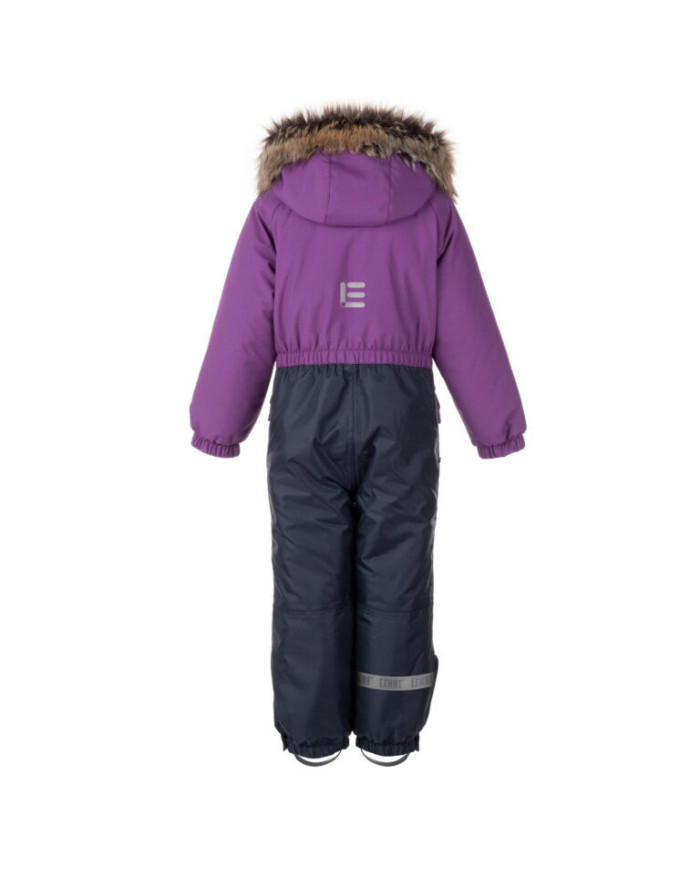 Bernumode | LENNE: Зимний комбинезон KERT 180 г 89,26 € ОЧЕНЬ ТЕПЛЫЙ ⁂ утеплитель — лучший выбор для холодной погоды. Идеально подходит для температур -15..-5°C.Нижние швы комбинезона проклеены для дополнительной защиты от влаги.Манжеты с мягкой меховой подкладкой. Эта уникальная деталь для верхней одежды защищает нежную кожу вашего ребенка от трения о прочную и долговечную ткань. Отдайте предпочтение этому незаменимому решению при выборе верхней одежды.Петля для крепления светоотражателя.При выборе зимней одежды для детского сада следует отдать предпочтение комбинезону!Двухцветный зимний комбинезон Lenne — это верхняя одежда со спортивным дизайном, которая идеально подходит для повседневной носки. Водонепроницаемая ткань ActivePlus обеспечивает защиту от непогоды, а легкий зимний утеплитель дает свободу движений. Комбинезон удобно носить, так как универсальный зимний костюм не смещается, даже когда ребенок кувыркается на снегу. В комбинезоне есть два кармана, в которых можно хранить пачку салфеток. Светоотражающие детали делают вашего ребенка заметным даже в самую темную зиму. Зимний комбинезон имеет регулируемые, съемные эластичные петли на щиколотках, которые надежно удерживают штанины на обуви. Капюшон на безопасной кнопке отстегивается от изделия, если застревает.

