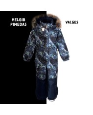 Bernumode | Lenne: Ziemas kombinezons REY 180 g 91,17 € 


ĻOTI SILTA ⁂ izolācija ir labākā izvēle aukstam laikam. Lieliski piemērota temperatūrai -15..-5°C.Kombinezona apakšējās vīles ir aplīmētas, lai nodrošinātu papildu aizsardzību no mitruma.Manšete ar mīkstu kažokādas oderi. Šī unikālā āra apģērba detaļa aizsargā jūsu bērnu maigo ādu no berzes pret stipru un izturīgu audumu. Izvēloties āra apģērbu, dodiet priekšroku šim neaizvietojamajam risinājumam.Cilpa atstarotāja piestiprināšanai.Izvēloties ziemas apģērbu bērnudārzam, priekšroka jādod kombinezonam!


Augsto tehnoloģiju Active+ audums nodrošina maksimālu aizsardzību pat vismainīgākajos laika apstākļos – tā membrāna ir ūdensnecaurlaidīga un elpojoša, ļaujot mitrumam iztvaikot no ķermeņa. Ūdensnecaurlaidības līmenis – 10 000 mm, elpojamība – 10 000 g/m²/24 h, aizsardzība pret vēju un DWR pārklājums nodrošina siltumu un sausumu jebkuros apstākļos.
ĻOTI SILTS – izolācija ir ideāli piemērota aukstam laikam. Lieliski piemērots līdz -20°C temperatūrai. Pildījums izgatavots no pārstrādātiem materiāliem.
Kombinezona apakšējās vīles ir līmētas, lai nodrošinātu papildu aizsardzību pret mitrumu.
Mīksts kažokādas oderējums apkaklē, kapucē un piedurkņu galos aizsargā jutīgo ādu no berzes, padarot izstrādājumu īpaši ērtu.
Regulējama josta labākai piegulēšanai. Lielisks veids, kā izcelt vidukli vai pielāgot lielāku izmēru.
Cilpiņa atstarotāja piestiprināšanai.
Atstarojošs audums nodrošina labāku redzamību un drošību tumsā. Auduma atstarojošais raksts atstaro automašīnu lukturu un ielu lampu gaismu, padarot apģērbu viegli pamanāmu no attāluma. Praktiska funkcija, kas padara ikdienas pastaigas drošākas.
Kombinezons no laikapstākļiem izturīga ActivePlus auduma uztur bērna apģērbu sausu, savukārt ziemas pildījums nodrošina maksimālu kustību brīvību.
Ērts un laikapstākļiem izturīgs ziemas kombinezons ar rakstu ir ideāli piemērots ikdienas valkāšanai. Kombinezons ir izgatavots no augstas kvalitātes elastīga auduma. Bērnudārzos kombinezoni vienmēr bijuši iecienītākais ziemas apģērba veids. Tas ir ērts valkāšanā, jo viengabala konstrukcija neizkustas pat tad, kad bērns vārtās sniegā. Kombinezonam ir kabata ar rāvējslēdzēju – ideāli piemērota atslēgām vai salvetēm. Atstarojošās detaļas padara bērnu redzamu pat tumšākajā ziemā. Regulējamas, noņemamas elastīgas kāju cilpas notur bikšu staras pie apaviem. Droša kapuce ar spiedpogām atvienojas, ja aizķeras.




