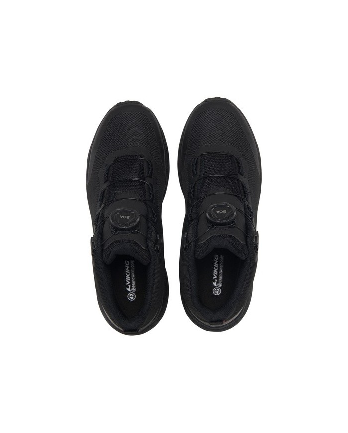 Bernumode | Viking: Stride Mid Fleece BOA WP M Black — долговечная, утепленная и водонепроницаемая обувь 77,69 € Прочные, утеплённые и водонепроницаемые ботинки средней высоты
Будь уверен в каждом шаге — как на тропе, так и за её пределами — с этими универсальными водонепроницаемыми гибридными ботинками. Стильный и поддерживающий верх из сетчатого материала с усиленными вставками в области носка и пятки обеспечивает надёжность и комфорт. Система BOA® гарантирует точную и быструю фиксацию обуви на ноге.
Фирменная мембрана Watershield от Viking, не содержащая ПФАС, защищает ноги от влаги и сохраняет комфорт даже в сырую погоду. Специально разработанная подошва с rocker-эффектом обеспечивает плавный перекат с пятки на носок и снижает сопротивление при ходьбе.
Для максимального сцепления и гибкости резиновая подошва оснащена зонами с усиленным протектором и гибкими каналами для естественного движения стопы.

Размерная таблица

 


Размер
Длина стельки, см


44
28.3


45
29.0




























