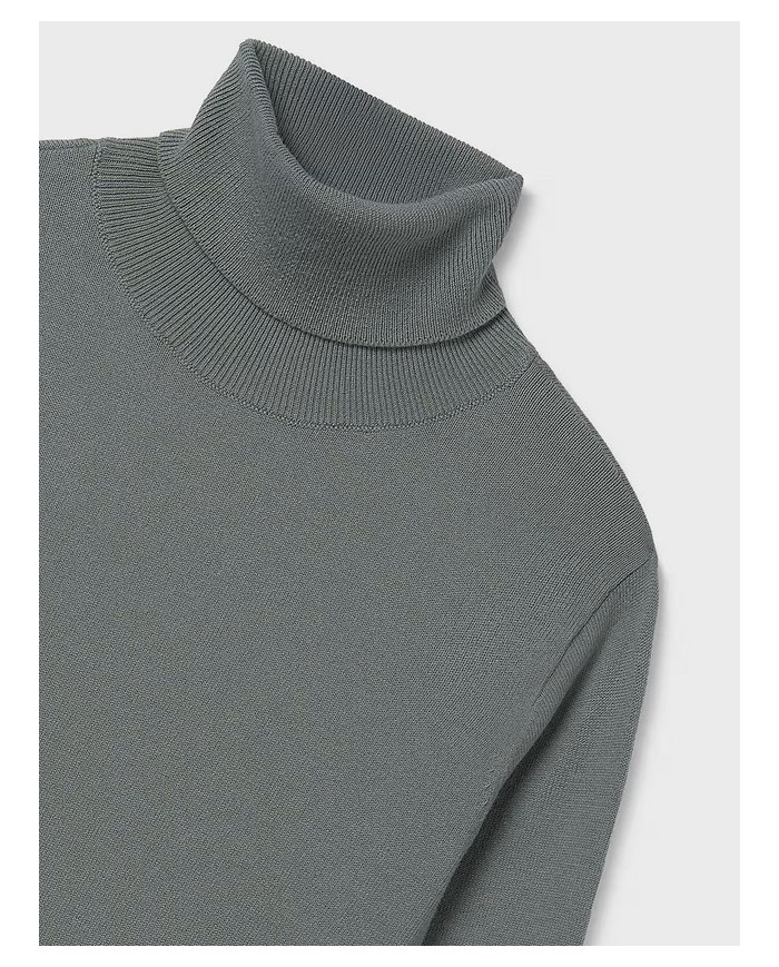 Bernumode | Mayoral: Meiteņu džemperis ar augstu apkakli (Bītlene) 19,42 € Džemperis ar garām piedurknēm meitenēm. Augsts apkakles izgriezums. Pieder Mayoral Basic līnijai, kurā ir universāli apģērba gabali, ko viegli kombinēt un kas ir būtiski viņas tēlu veidošanai.