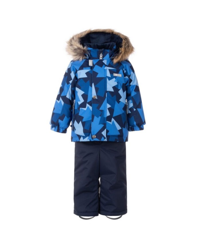 Bernumode | LENNE: Зимний комплект LEAF 330 г +  150 г 83,90 € Водонепроницаемый и тёплый зимний комплект с верхом из светоотражающей ткани
Тёплая зимняя куртка с уникальным принтом в сочетании с утеплёнными классическими зимними брюками на лямках — это стильный и практичный наряд для зимних прогулок и игр на улице. Куртка с капюшоном имеет два боковых кармана, в которые поместятся платочки и все особенные камешки, найденные ребёнком. Регулируемые лямки обеспечивают идеальную посадку и удобство для растущего малыша. Высокая талия брюк сохраняет тепло даже во время самой активной игры. Брюки с эластичными манжетами и съёмными штрипками надёжно держатся на обуви. В дизайне использованы светоотражающие элементы, делающие ребёнка заметным в темноте. Капюшон на кнопках безопасен — он легко отстёгивается, если за что-то зацепится.
Высокотехнологичная ткань Active+ обеспечивает максимальную защиту даже при самой переменчивой погоде: её мембрана водонепроницаема и при этом «дышит», позволяя влаге выходить наружу. При водонепроницаемости 10 000 мм, паропроницаемости 10 000 г/м²/24 ч, ветрозащите и водоотталкивающем покрытии DWR комплект сохраняет тепло и сухость в любых условиях.
ОСОБО ТЁПЛЫЙ — идеально подходит для экстремального холода, до –30 °C. Сохраняет тепло, а дышащие материалы предотвращают перегрев. Утеплитель изготовлен из переработанных материалов.
Мягкий мех в воротнике, капюшоне и на концах рукавов защищает нежную кожу от трения, обеспечивая дополнительный комфорт.
 


