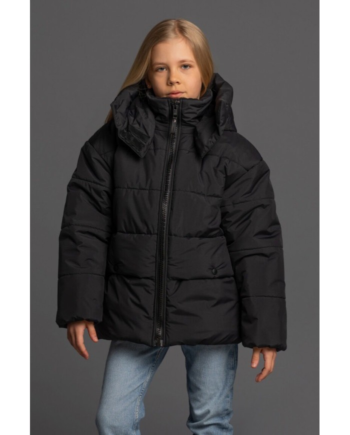 Bernumode | Lenne: Winter jacket for girl MICHIKO 250 g €118.10 Water column: 10 000 mm
Breathable: 10 000 g/m²/24h
Water and soil reprellency: DWR coating (Durable Water Repellent)

Wider and stylish winter jacket if perfect for cold weather!
The girls’ jacket is made of soft weatherproof material and features wider design. The front of the coat features two deep pockets for keys and mobile phone.
The high-tech Active+ fabric provides maximum protection even in the most changeable weather – its membrane is waterproof yet breathable, allowing moisture to escape from the body. With a waterproof rating of 10,000 mm, breathability of 10,000 g/m²/24 h, windproof performance, and a DWR-treated water-repellent surface, it keeps the wearer warm and dry in any situation.
The high-tech Active+ fabric provides maximum protection even in the most changeable weather – its membrane is waterproof yet breathable, allowing moisture to escape from the body. With a waterproof rating of 10,000 mm, breathability of 10,000 g/m²/24 h, windproof performance, and a DWR-treated water-repellent surface, it keeps the wearer warm and dry in any situation.
Loop for attaching the reflector.
Made in Estonia! Designed and produced in Northern Europe, our garments combine premium quality, timeless design, and responsible craftsmanship. Choosing Estonian-made clothing means supporting sustainable European production with fair working conditions and minimal transport impact. A conscious choice for those who value quality, ethics, and sustainability.
