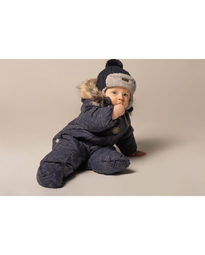 Bernumode | Lenne: Ziemas kombinezons HOP 250 g 69,36 € 




Atstarojošs audums padara bērnu redzamu tumsā!🌟Jaukajam un laikapstākļu necaurlaidīgajam kombinezonam ir divi priekšējie rāvējslēdzēji, kas nodrošina nepieciešamo komfortu mazuļa ērtai ģērbšanai gan ratiņos, gan autokrēsliņos. Kombinezonam ir mīkstas elastīgas potītes cilpas, kas droši notur bikšu stilbus uz apaviem.








