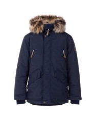 Bernumode | LENNE: Зимняя Куртка/Парка  WILHELM 250 г 98,49 € 
Высокотехнологичная ткань Active + имеет водонепроницаемую мембрану, которая препятствует проникновению воды сквозь изделие. В то же время ткань обладает способностью испарять пот.
Водостойкость: 10000 ммВоздухопроводимость: 10000 г/ м²/24 ч
Водо- и грязеотталкивающая способность: обработка DWR (Durable Water Repellent)
Материал верха: 100% полиамид+PU, Ткань-Active plus. Ткань Cordura (сверхпрочная и износостойкая).
Материал подкладки: 100% полиэстер.
Утеплитель: Isosoft (250 гр).

Крутая парка для мальчиков из водонепроницаемой ткани ActivePlus!Простая однотонная зимняя парка для мальчиков отличается крутым меховым воротником и капюшоном. Парка из водонепроницаемой и дышащей ткани ActivePlus обеспечивает максимальный комфорт в любое время. Водонепроницаемая поверхность ткани защищает от ветра, дождя и снега, не деформируется и выдерживает регулярную стирку, сохраняя свои первоначальные качества. Спереди у парки есть два глубоких кармана и два нагрудных кармана, концы рукавов можно отрегулировать с помощью застежки-липучки, а военные планки на концах рукавов предотвращают проникновение холода!