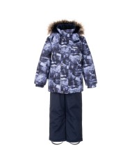 Bernumode | Lenne: Set CITY  330 g +  150 g €101.75 Rough weather conditions of Estonia and the Nordic Countries, which make very high demands on children's clothing, are the foundation grounds of creating any new model. High-tech fabrics are used in order to fulfill all the requirements of the well-being of a happy child in any circumstance.Lenne's main goals in product development are safety, comfort, practicality and easy caring.
Active products are: light weighted, wind resistant and warm, breathable and water resistant, durable, safe, with exceptional design, easily cleanable.
Lenne is using Isosoft insulation material, which is presently the best new generation insulation which has a two times higher warmth maintenance coefficient and the technology applied in it allows for the volume of the insulation to be decreased four times in relation to the traditional insulation. Isosoft is rarely used in the manufacturing of childrens’ clothing due to its price. It ensures the unique comfort of warmth, it maintains warmth at the child’s skin and prevents the cold from entering inside, thanks to the unique micro-porous structure. Moreover, it allows the child to move freely and unhampered. The product’s great advantage is the fact that it effectively removes moisture to the outside, which additionally increases the comfort of use.Isosoft guarantees the effect of thermal insulation and lightness of the material through the special insulation components – these components are made up of thousands of individual fibres in the shape of a hollow tube. The material is as light as down and it is also very elastic – it returns to its original shape after compression or washing.
Water column: 5 000/10 000 mm
Breathable: 5 000/10 000 g/m2/24h
Weatherproof set with reflective print upper part is suitable for wearing in winter period 
Lenne boys’ winter set is water-, wind- and rainproof. The trousers with adjustable braces keep your child’s back warm even during active play.  The product design features reflective details, which make your child visible even in the darkest of winters. The safe snap-fastened hood detaches from the product if it gets stuck.
Our high-tech Active+ fabric has a waterproof membrane which prevents water from coming through the product. At the same time it has the ability to evaporate sweat. ◆Water resistance: water column 5 000/10 000 mm ◆Breathability: water vapour transmission rate 5 000/10 000 g/m²/24h ◆Wind resistance: air permeability 0 l/m²s ◆Water and soil reprellency: DWR coating (Durable Water Repellent)
EXTRA WARM ⁑⁑ insulation is the best choice for frosty weather. Breathable fabric keeps your child from sweating. Heat retaining capacity is much higher than in usual wadding. Offers wearers comfort and freedom of movement in -1..-30°C.
Cuff with soft fur lining. This unique detail for outdoor clothing protects your kids gentle skin from rubbing against strong and durable fabric. Prefer this irreplaceable solution when choosing an outdoor garment.

Loop for attaching the reflector.
