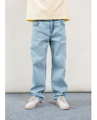 Bernumode | Mayoral: Boy’s Wide-Leg Jeans — BOSTON Collection €34.30 The Boston Kids is the children's version of Boston, created for a new generation of bold, free-spirited kids. True originals who want to express themselves in their own way. Stylish, personality-packed clothing designed to keep up with their everyday adventures, effortlessly.
Our first kids’ collection, for ages 4 to 14, captures the essence of the original brand. Spontaneous, versatile, and full of color, it blends design and functionality to make everyday moments feel special. Oversized, relaxed fits, soft tones, and bold, figurative prints with fluorescent accents are key features of this capsule made for kids who never get bored.