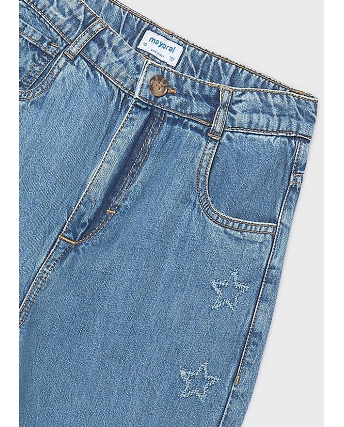 Bernumode | Mayoral: Wide jeans for girls €30.17 Flared-style trousers for girls, wide at the hem. Adjustable elastic waistband with buttons on the inside for a better fit. Comfortable and versatile denim fabric, ideal for everyday outfits. Functional front pockets. Functional back pockets.
