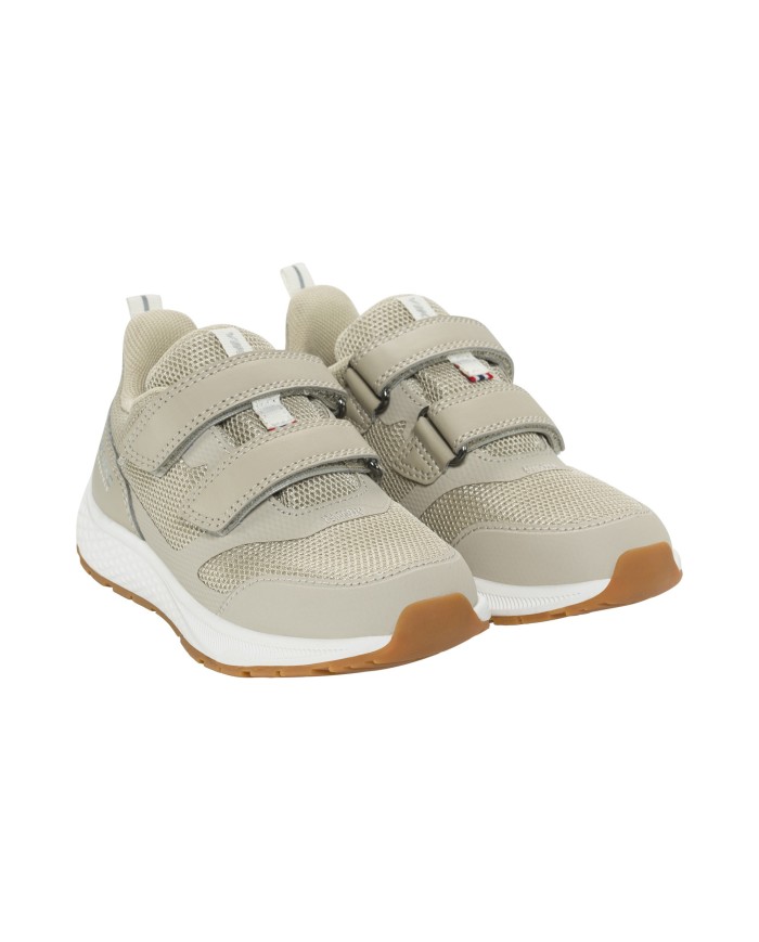 Bernumode | VIKING: Bouncy WP 2V - Waterproof, durable kids shoe €47.85 Put some bounce in your kindergartners play with Bouncy WP. A waterproof Watershield membrane provides protection from moisture. For all the times spent coming in or going out, kids will appreciate the pull tab and slip-on heel design, as well as the dual velcro fasteners for a quick and easy fit. Below, a lightweight EVA midsole cushions each step, and a perforated Airflow insole helps keep feet feeling fresh. A rubber outsole offers superb traction on any surface.
Size table

 


Size
Foot length, cm
Size UK
Size US
Innersole, cm


27
16.5
9
10
16.8


28
17.2
10
11
17.5


29
17.8
11
12
18.1


30
18.5
11.5
12.5
18.8


31
19.2
12.5
13.5
19.5


32
19.8
13
1
20.1


33
20.5
1
2
20.8


34
21.2
2
3
21.5


35
21.8
2.5
3.5
22.1


