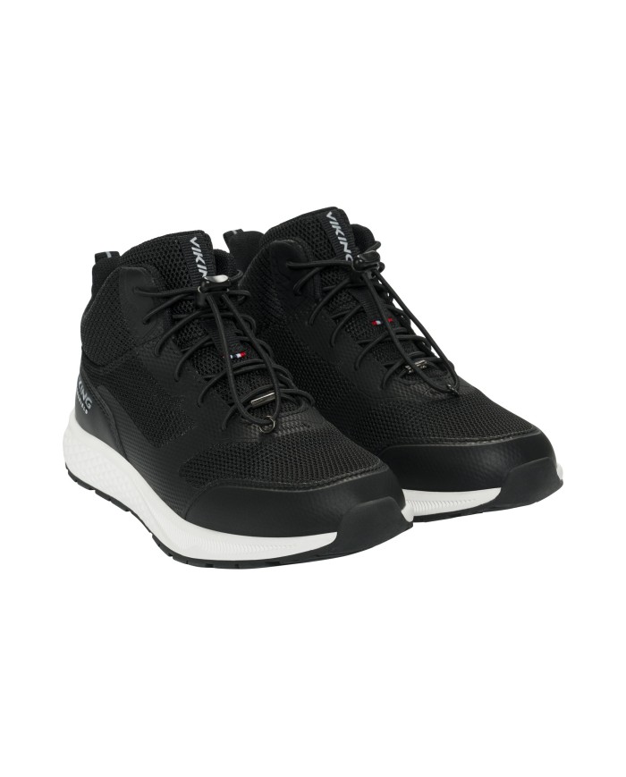 Bernumode | VIKING: Impact Mid WP SL - Ūdensizturīgi zābaki pusaudžiem 51,65 € Atstājiet iespaidu skolas pagalmā ar Impact Mid WP — ideāliem ūdensizturīgiem bērnu sporta apaviem. Izturīgi pastiprinājumi kopā ar stabilo vidēja augstuma augšdaļu un ūdensizturīgo Watershield membrānu nodrošina, ka kājas paliek sausas un aizsargātas. Vieglā sintētiskā augšdaļa, biezā amortizējošā EVA viduszole un perforētā, saķeri nodrošinošā gumijas ārējā zole padara šos sporta apavus ļoti vieglus un ērtus. Ērtā «uzvelc un novelc» konstrukcija ar cilpu aizmugurē un ātri sasienamiem šņorītēm ļauj bērnam ātri uzvilkt un novelkt apavus patstāvīgi.

Izmēru tabula

 


Izmērs
Iekšzole, cm


35
23


36
23.6


37
24.2


38
24.9


39
25.5


40
26.1


41
26.7


42
27.4


43
28.2


