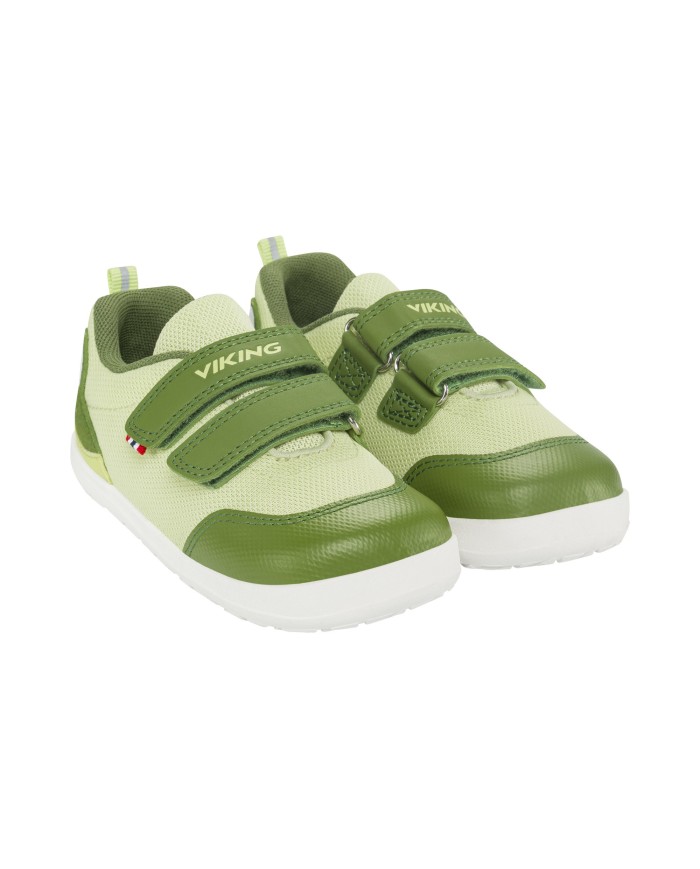 Bernumode | VIKING: Alv Barefoot Paw 2V - Learn-to-walk shoes €35.95 Let your little one take those first, shaky steps with confidence in the Alv Barefoot Paw 2V. Through extensive research, including scans of over 10 000 children's feet, these ideal "learn-to-walk" shoes are specifically tailored to support growing feet. They feature a zero drop sole that keeps the heel and toes at the same level, promoting natural posture and healthy walking mechanics without unnecessary strain. A flexible, thin sole enhances ground feel, strengthening foot muscles while improving balance and motor skills. Dual velcro straps ensure a secure fit, while the sturdy, textured rubber outsole provides enhanced grip and traction. The Paw Collection's design puts focus on endangered animals, allowing little ones to take meaningful steps with their favourite animal print on their feet.


 


Size
20
21
22
23
24
25


Length mm
129
136
142
149
155
162








