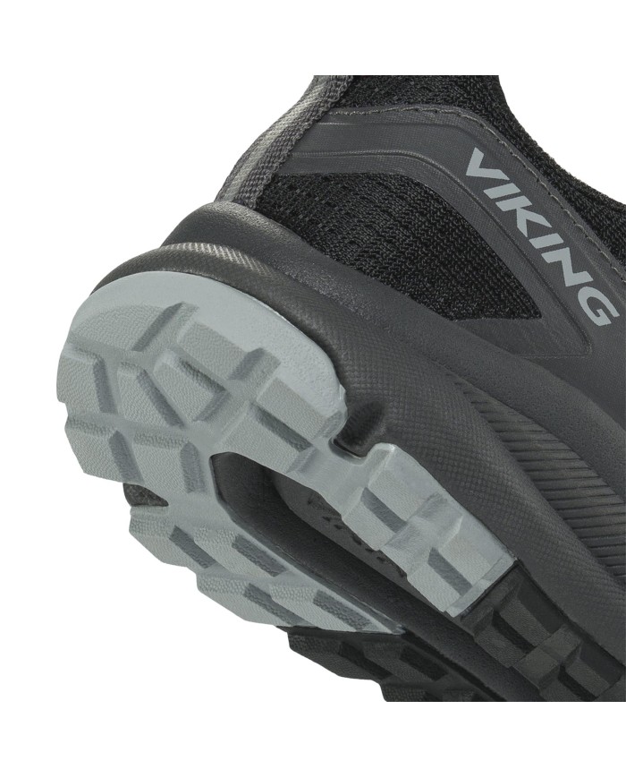 Bernumode | Viking: Flow — Лёгкие кроссовки для повседневного комфорта 47,85 € Практичные, лёгкие и удобные — кроссовки Flow имеют всё, что нужно вашему ребёнку, чтобы стильно проводить весну. Удобный задник облегчает надевание и снятие, а эластичные шнурки обеспечивают надёжную и точную посадку. Лёгкая промежуточная подошва из EVA мягко амортизирует каждый шаг, а полная резиновая подошва гарантирует отличное сцепление на любой поверхности — идеально для весенних приключений.


 


Размер
30
31
32
33
34
35
36
37
38
39
40
41


Длина стельки, мм
197
203
210
217
224
230
237
244
250
257
264
270






