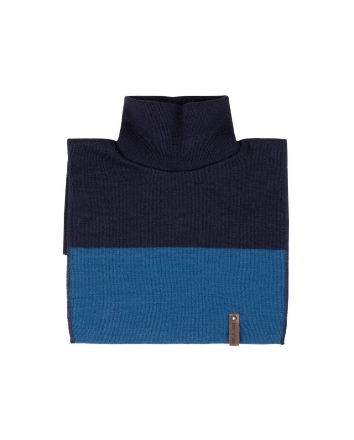 Bernumode | Lenne: Merino Wool Blend Neck Warmer  FRIS €13.97 

A great accessory for kids who love playing outdoors! This neck warmer stays securely around the neck, keeping the chest and upper back warm. For preschoolers, always opt for a neck warmer instead of a traditional scarf to ensure safety and that their neck stays covered, even with the most active children.
One size fits children with a head circumference of 48-50 cm.

50% merino wool – soft and natural material that regulates body temperature and retains warmth even when damp. The merino blend fabric is durable, breathable, and comfortably warm – an ideal choice for everyday wear in cooler weather.


