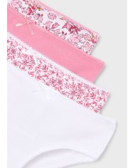 Bernumode | Mayoral: Panties for girl, 4 pcs set €16.45 Set of four girls’ panties. Comfortable, soft, and practical, perfect for everyday wear.
