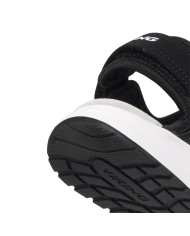 Bernumode | VIKING: ANCHOR-Sportiskas bērnu sandales 39,26 € Klasisks stils un komforts - Anchor ir sportiskas sandales aktīviem bērniem, kuri vēlas vienas sandales, kas spēj visu. Tam ir klasiska atvērta konstrukcija, un tas ir izgatavots no izturīgiem materiāliem, kas joprojām jūtas mīksti uz ādas. Trīs Velcro siksnas piedāvā daudzpusīgu regulējamību, un tās ir viegli atvērt un aizvērt mazām plaukstām, kā arī atrast piemērotāko. Kāju pamatne, kas izgatavota no triecienu absorbējoša PU, ir pārklāta ar zamšādu, kas palīdz pārvaldīt mitrumu karstās dienās. Enkuram ir ārējā zole, kas izgatavota no dabiskās gumijas, lai jūsu bērns varētu droši skriet pa visu veidu virsmām. Enkurs ir viss, kas bērniem nepieciešams sandalēs, apvienojumā ar lielisku izskatu. Mazgājams 30 grādos. Neiesakām lietot veļas mīkstinātāju.
•Zamšādas pēda mitruma kontrolei; • Ātruma šņorēšana ātrākai pārejai un adaptīvai piegulšanai; •Viegli uzvilkt/novilkt un regulēt ar Velcro; •Var mazgāt veļasmašīnā 30°C; •Gumijas ārējā zole; •Ergonomiski piemērots augošām pēdām


 


