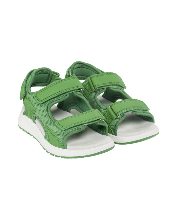 Bernumode | Viking: ANCHOR-Детские спортивные сандали 39,26 € Классический стиль и комфорт. Anchor — это спортивные сандалии для активных детей, которым нужны сандалии, способные на все. Они имеют классическую открытую конструкцию и изготовлены из прочных материалов, которые при этом остаются мягкими на ощупь. Три ремня на липучке обеспечивают множественную регулировку, их легко застёгивать и разстёгивать  маленькими ручками, а также легко подобрать подходящую посадку. Стелька из амортизирующего полиуретана покрыта замшей, который помогает удерживать влагу в жаркие дни. Подошва Anchor изготовлена из натурального каучука, поэтому ваш ребенок может безопасно бегать по любым типам поверхностей. Anchor — это все функции, которые нужны детям в сандалиях, в сочетании с великолепным внешним видом. Можно стирать при 30 градусах. Не рекомендуем использовать кондиционер для белья.
• Замшевая стелька для контроля влажности; •Быстрая шнуровка для более быстрого перехода и адаптивной посадки; •Легко надеть/снять и быстро отрегулировать с помощью липучки; •Машинная стирка при 30°C; •Резиновая подошва; • Эргономичная посадка для растущей ноги.

