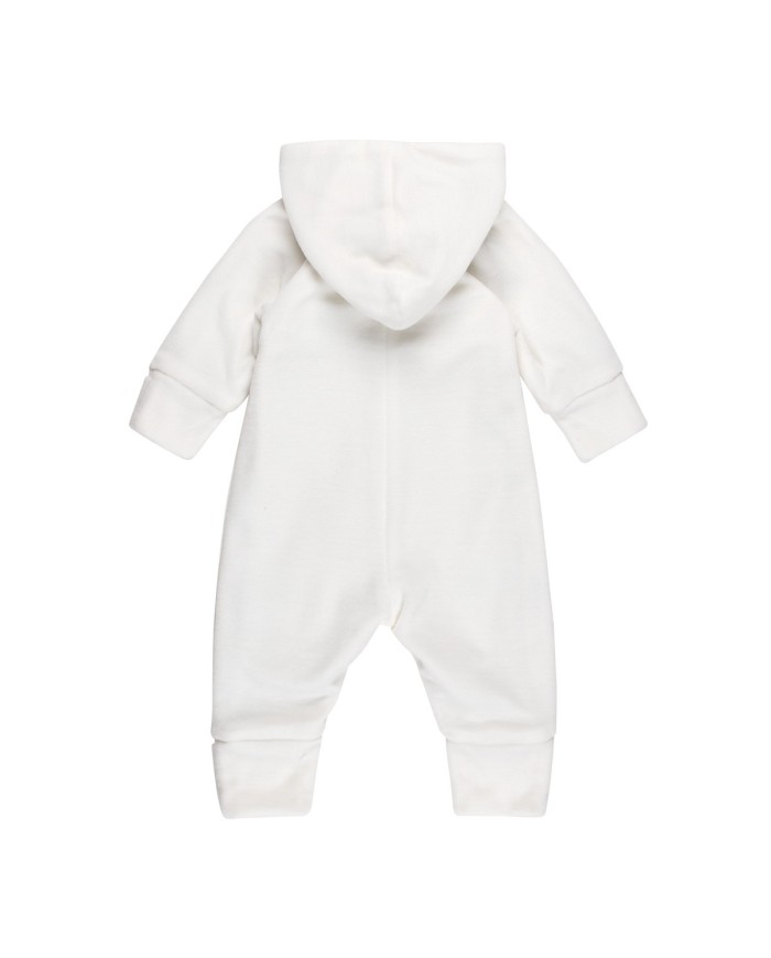 Bernumode | LENNE: Cotton velour overall with soft jersey lining €45.37 Soft cotton velour overall with stylish stripe patter jersey lining
Comfortable cotton velour overall with jersey lining suits perfectly for car seat clothing and for chilly summer nights. Jersey overall is also an ideal additional layer inside winter or autumn sleeping bags. Long front zipper makes dressing a child more easier. The size of the overall is convenient to adjust with the opening and roll-up sleeve and leg ends.
Cotton velour is a soft, velvety fabric with a gentle sheen and a pleasant touch. Natural cotton fibers ensure breathability and comfort, while the velvety surface gives the material a luxurious and cozy look. An ideal choice for garments that need to be durable, comfortable, and beautiful at the same time.
92% cotton lining – natural and breathable material that is gentle on the skin and ensures all-day comfort. The cotton lining helps regulate body temperature and adds softness to the garment.
Fold-over cuffs to keep your babies hands and feet warm. Tip: buy a bigger size and fold the cuffs. As you baby grows little hands and feet will come out and need just a pair of mittens and booties.
Made in Estonia! Designed and produced in Northern Europe, our garments combine premium quality, timeless design, and responsible craftsmanship. Choosing Estonian-made clothing means supporting sustainable European production with fair working conditions and minimal transport impact. A conscious choice for those who value quality, ethics, and sustainability.


