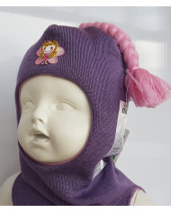 Bernumode | KIVAT: Ziemas ķivercepure 32,48 € Kivat produkcija pasaulē jau ir pieejama vairāk kā 20 gadus. Kolekcijas pamatā ir adītas, kokvilnas un vilnas izstrādājumi. Pateicoties augstai kvalitātei, modernam dizainam un materiālu izturīgumam, Kivat ir iekarojis popularitāti daudzās valstīs.
Materiāls virspusē: 100% vilna.
Odere: 97% organiskā kokvilna, 3% likra.
Pastiprināta vēja aizsardzība ausu un pieres rajonā.Izmēru atbilstība:0 = 0-1 gads1 = 1 gads2 = 2-4 gadi3 = 5-10 gadi4 = no 10 g.v. Bernumode | KIVAT: Ziemas ķivercepure 32,48 € Kivat produkcija pasaulē jau ir pieejama vairāk kā 20 gadus. Kolekcijas pamatā ir adītas, kokvilnas un vilnas izstrādājumi. Pateicoties augstai kvalitātei, modernam dizainam un materiālu izturīgumam, Kivat ir iekarojis popularitāti daudzās valstīs.
Materiāls virspusē: 100% vilna.
Odere: 97% organiskā kokvilna, 3% likra.
Pastiprināta vēja aizsardzība ausu un pieres rajonā.Izmēru atbilstība:0 = 0-1 gads1 = 1 gads2 = 2-4 gadi3 = 5-10 gadi4 = no 10 g.v.