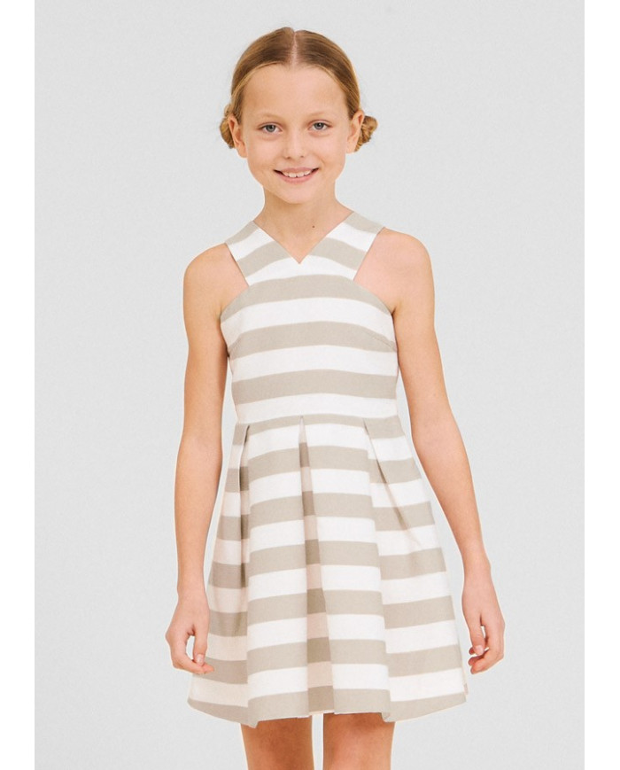 Bernumode | Mayoral: Платье в полоску 22,31 € Обратите внимание на размерность в подростковой линии:8 лет = 128см10 лет = 140см12 лет = 152см14 лет = 157см (девочка)/160 см (мальчик)16 лет = 162см (девочка)/166 см (мальчик)18 лет = 167см (девочка)/172 см (мальчик)