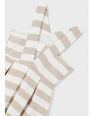 Bernumode | Mayoral: Платье в полоску 22,31 € Обратите внимание на размерность в подростковой линии:8 лет = 128см10 лет = 140см12 лет = 152см14 лет = 157см (девочка)/160 см (мальчик)16 лет = 162см (девочка)/166 см (мальчик)18 лет = 167см (девочка)/172 см (мальчик)