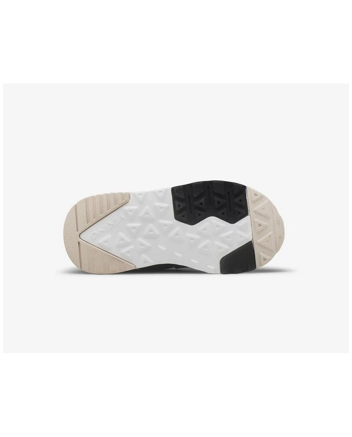 Bernumode | Viking: Демисезонные ботинки Arendal Mid GTX 36,17 € Демисезонные ботинки на мембране GORE-TEX. Не промокают. Комфортнаяя температура носки от +5С и выше. Удобные. Очень удобны для походов в сырую погоду.
Добавьте немного рока в походку вашего ребенка этой осенью с Arendal Mid GTX, последним легким дополнением к семейству городской водонепроницаемой обуви Viking. Его гладкий внешний вид вдохновлен уличной одеждой для взрослых, привнося тот же стиль и качество в более молодое поколение - с несколькими умными настройками. Например, текстильный верх оснащен светоотражающими деталями, а также эластичными шнурками, ремешком на липучке и двумя петлями для удобного надевания и снятия. Кроме того, мембрана GORE-TEX обеспечивает комфорт и сухость молодых ног в любых условиях. Внизу легкая и амортизирующая промежуточная подошва из ЭВА и резиновая подошва с высоким сцеплением гарантируют, что ваш ребенок будет бегать в самой легкой обуви Viking.
Размерная таблица
Size
Size mm
20
129 mm
21
136 mm
22
142 mm
23
149 mm
24
155 mm
25
162 mm
26
169 mm
27
175 mm
28
182 mm
29
188 mm
30
195 mm
31
202 mm
32
208 mm
33
215 mm
34
221 mm
35
228 mm
 Bernumode | Viking: Демисезонные ботинки Arendal Mid GTX 36,17 € Демисезонные ботинки на мембране GORE-TEX. Не промокают. Комфортнаяя температура носки от +5С и выше. Удобные. Очень удобны для походов в сырую погоду.
Добавьте немного рока в походку вашего ребенка этой осенью с Arendal Mid GTX, последним легким дополнением к семейству городской водонепроницаемой обуви Viking. Его гладкий внешний вид вдохновлен уличной одеждой для взрослых, привнося тот же стиль и качество в более молодое поколение - с несколькими умными настройками. Например, текстильный верх оснащен светоотражающими деталями, а также эластичными шнурками, ремешком на липучке и двумя петлями для удобного надевания и снятия. Кроме того, мембрана GORE-TEX обеспечивает комфорт и сухость молодых ног в любых условиях. Внизу легкая и амортизирующая промежуточная подошва из ЭВА и резиновая подошва с высоким сцеплением гарантируют, что ваш ребенок будет бегать в самой легкой обуви Viking.
Размерная таблица
Size
Size mm
20
129 mm
21
136 mm
22
142 mm
23
149 mm
24
155 mm
25
162 mm
26
169 mm
27
175 mm
28
182 mm
29
188 mm
30
195 mm
31
202 mm
32
208 mm
33
215 mm
34
221 mm
35
228 mm